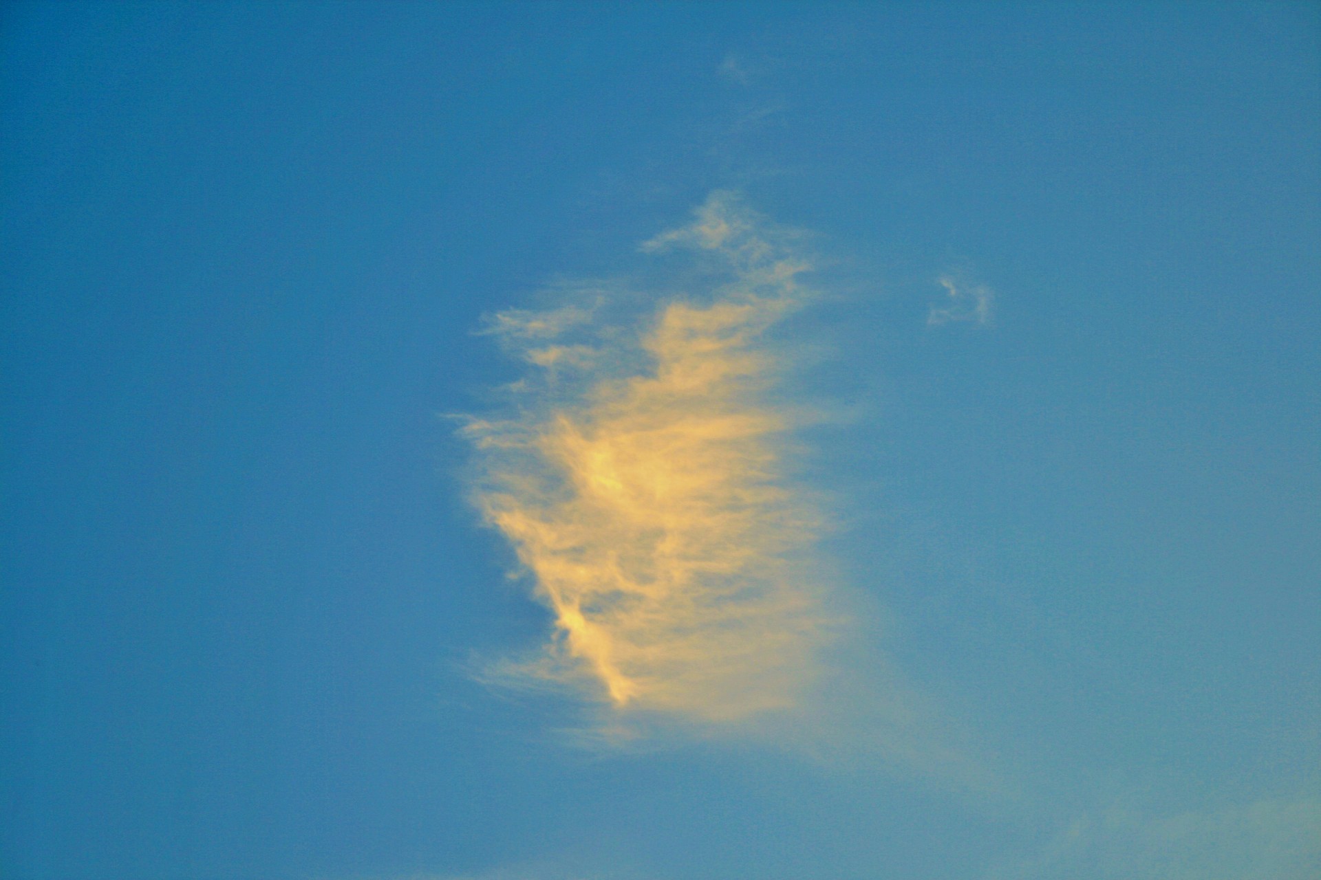 sky cloud mark free photo