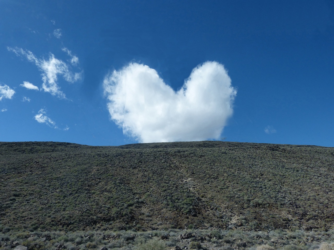 clouds heart sky free photo