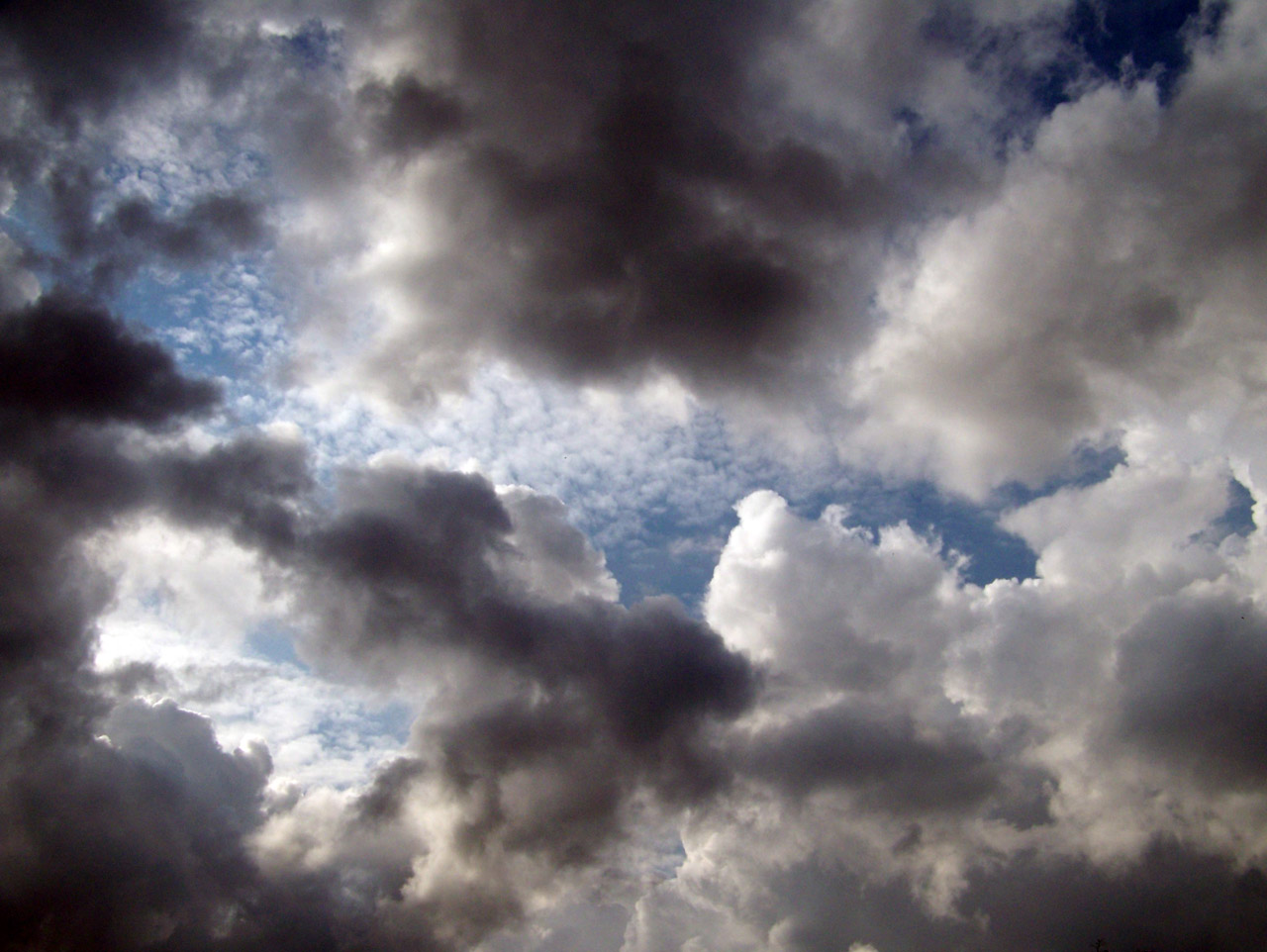 dark clouds storm free photo