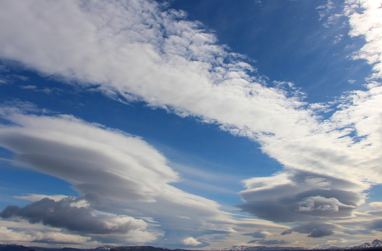 clouds altocumulus lenticularis free photo