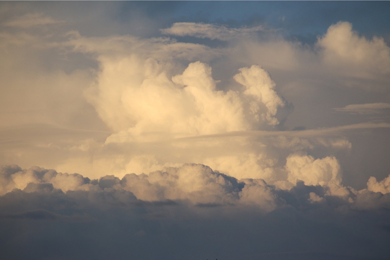 clouds thunderstorm sky free photo