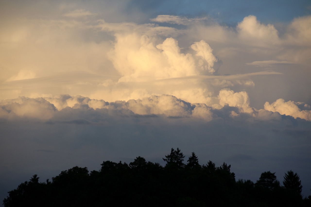 clouds thunderstorm sky free photo