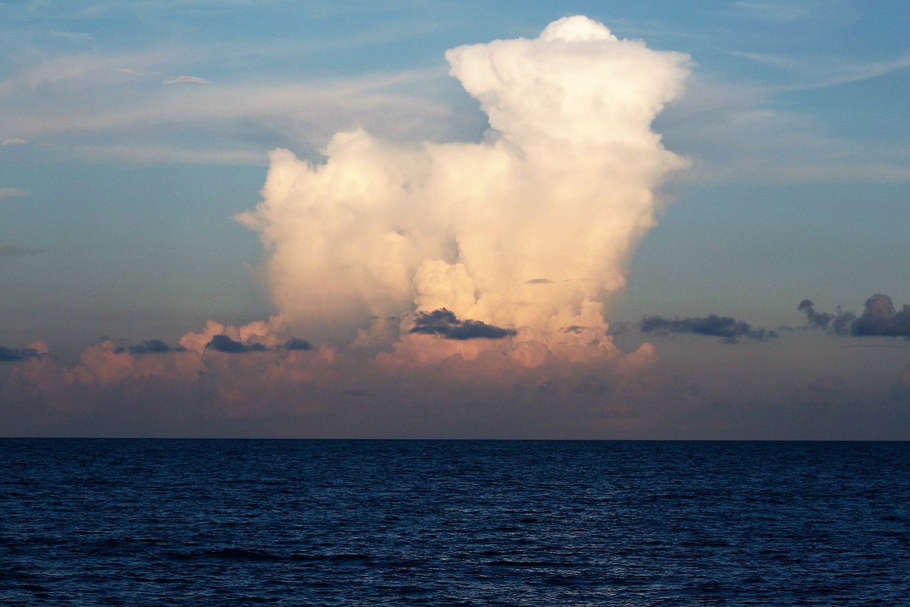 clouds ocean sky free photo