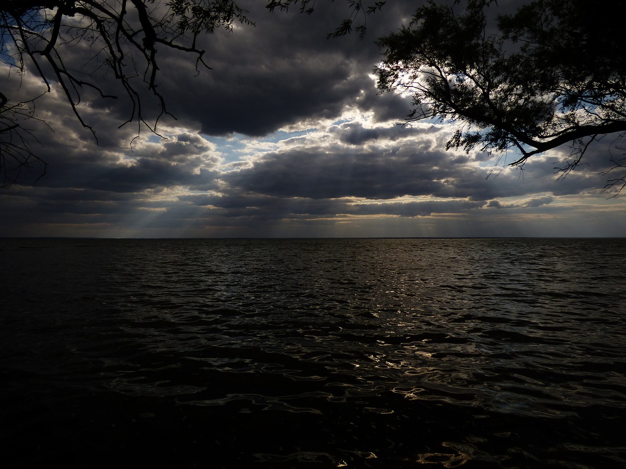 clouds sea rays free photo