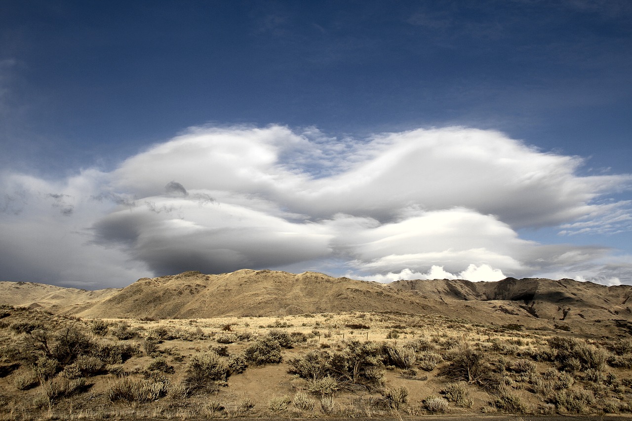 clouds bluff west free photo