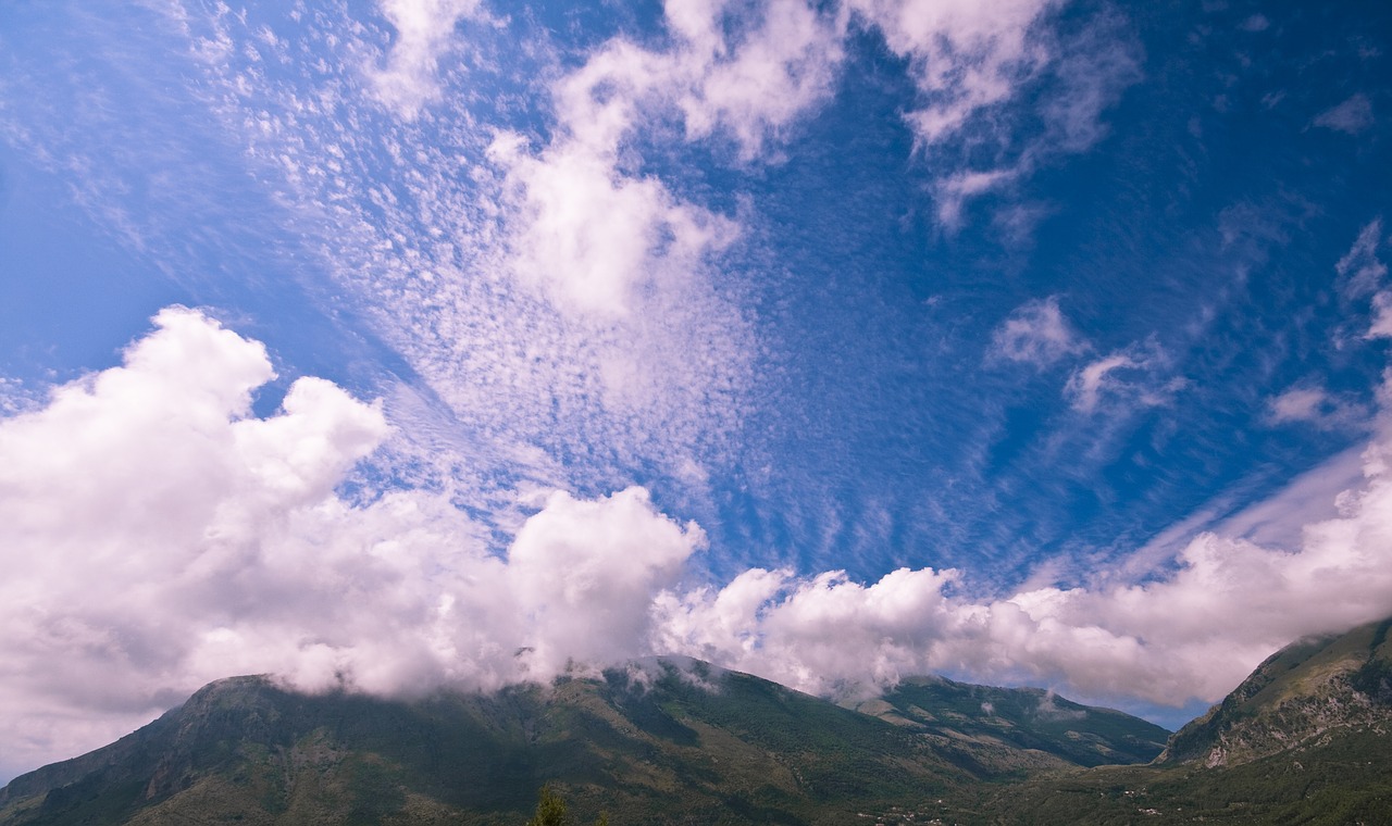 clouds monti mountain landscape free photo