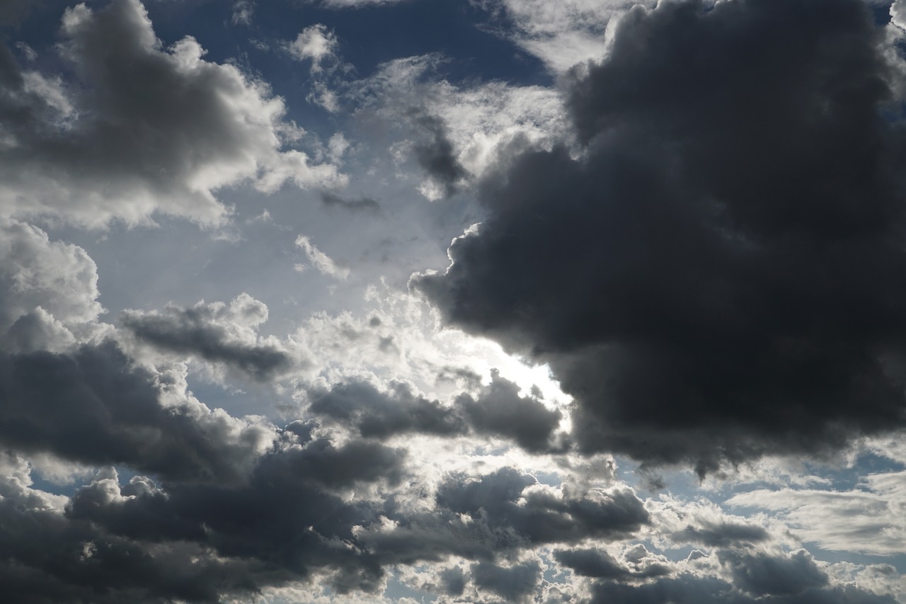 clouds clouded sky dark clouds free photo