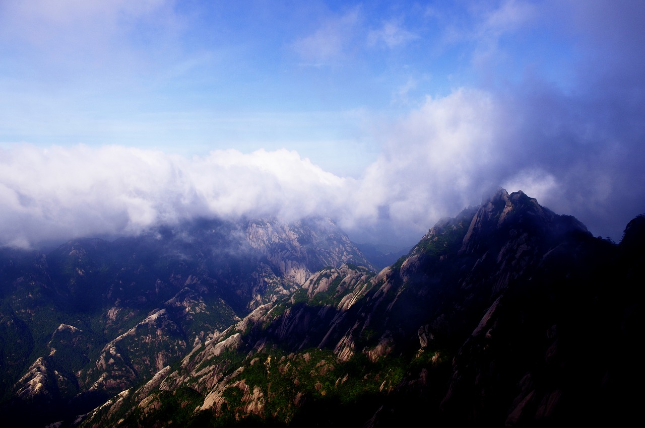 clouds huangshan blue sky free photo