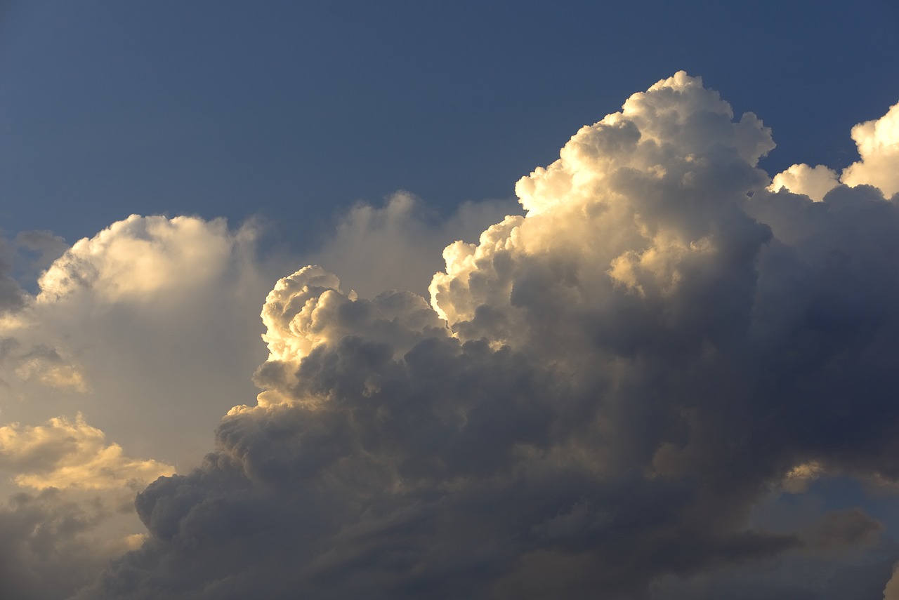 clouds thunderstorm storm free photo