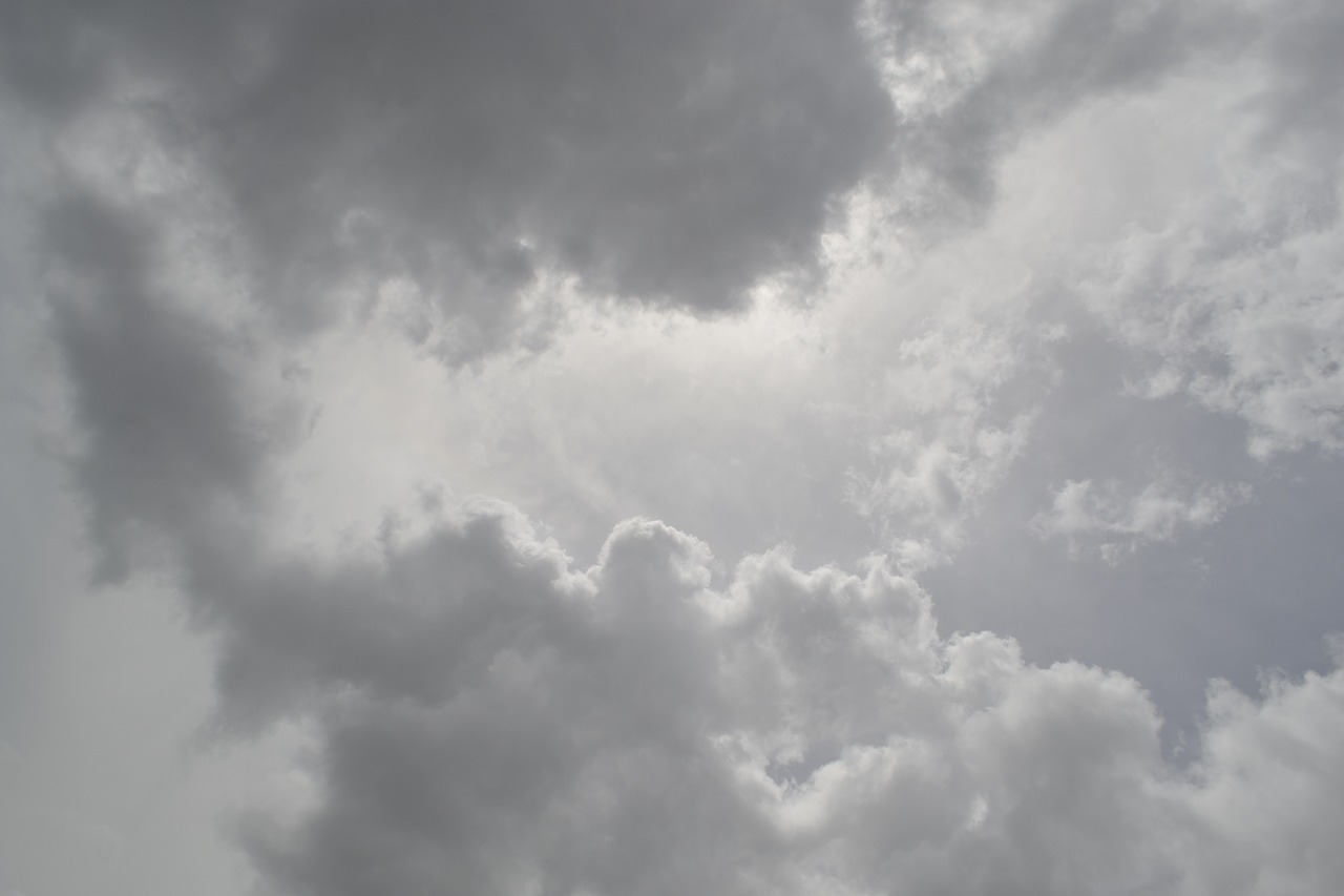 clouds grey sky heavenly free photo