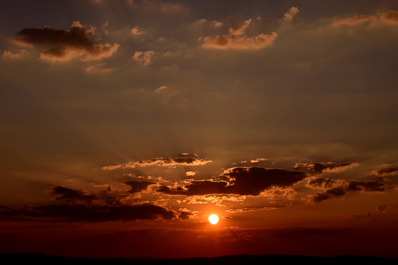 clouds  sunset  evening sky free photo