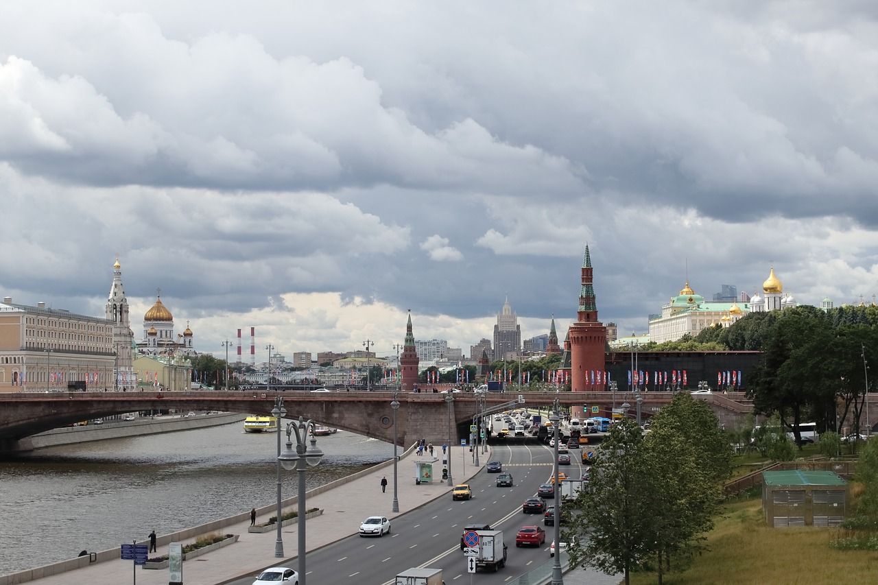 clouds  the kremlin  moscow free photo