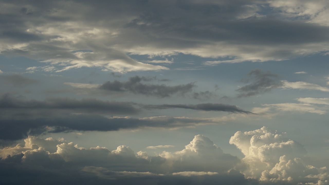 clouds  landscape  sky free photo