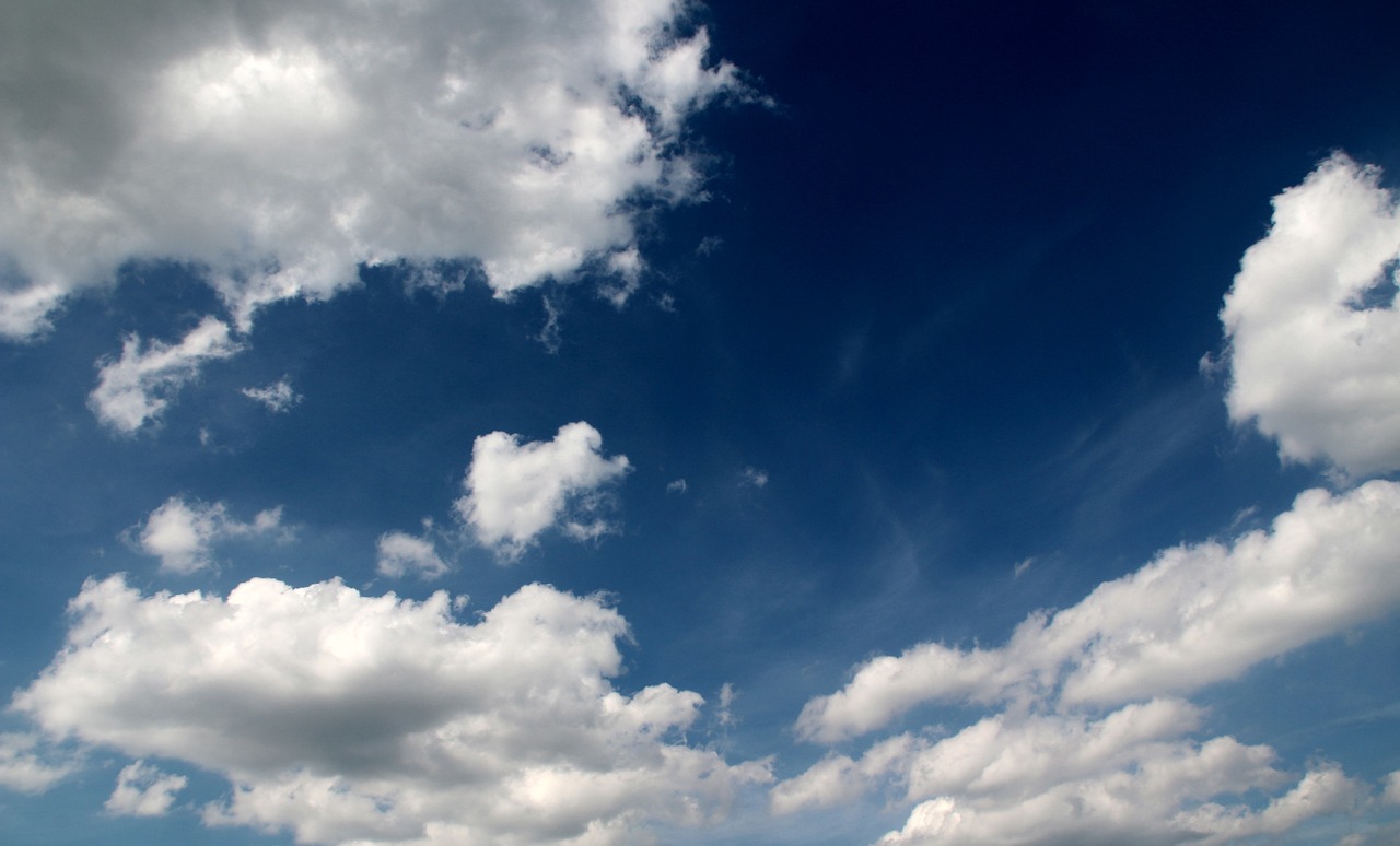 clouds cloud cumulus clouds free photo