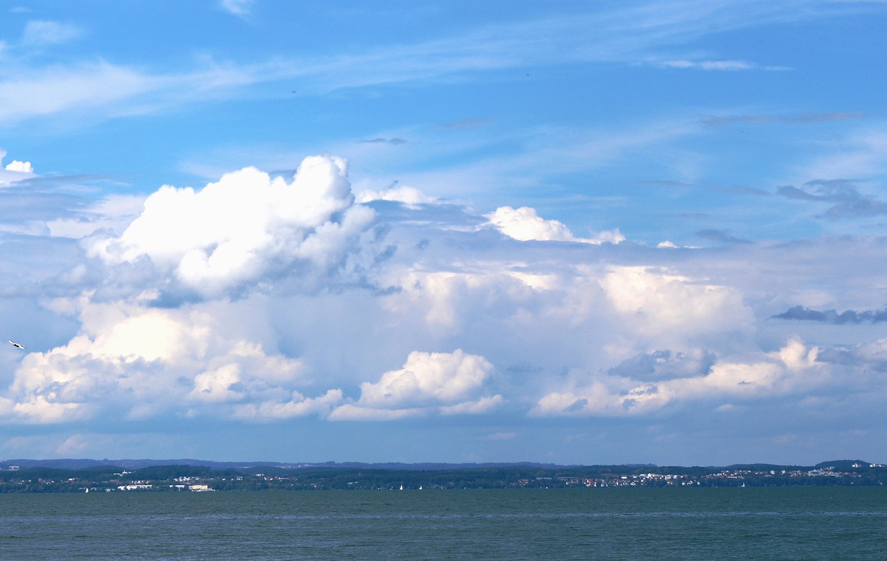 clouds cloud mountains sky free photo