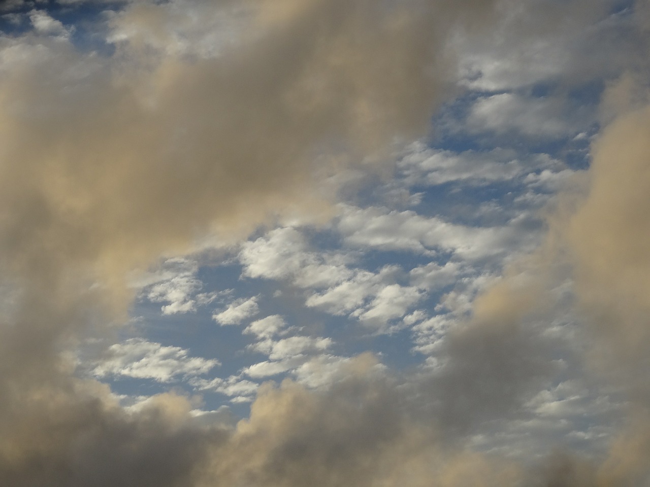 clouds sky clouds form free photo