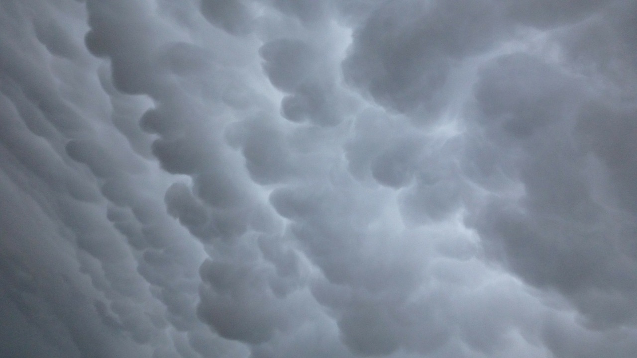 Download free photo of Clouds,sky,weather,cold front,cumulus - from needpix.com