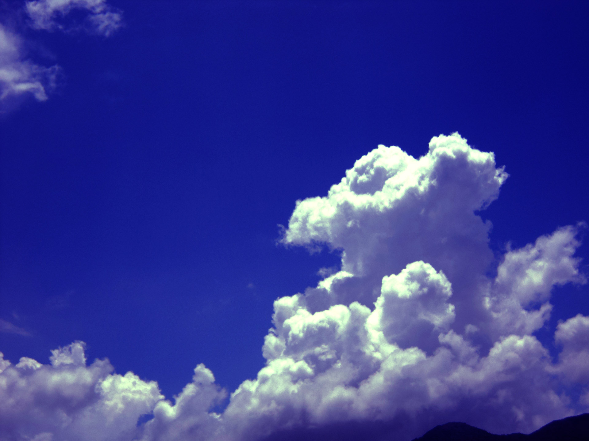 clouds cloudy sky blue sky free photo