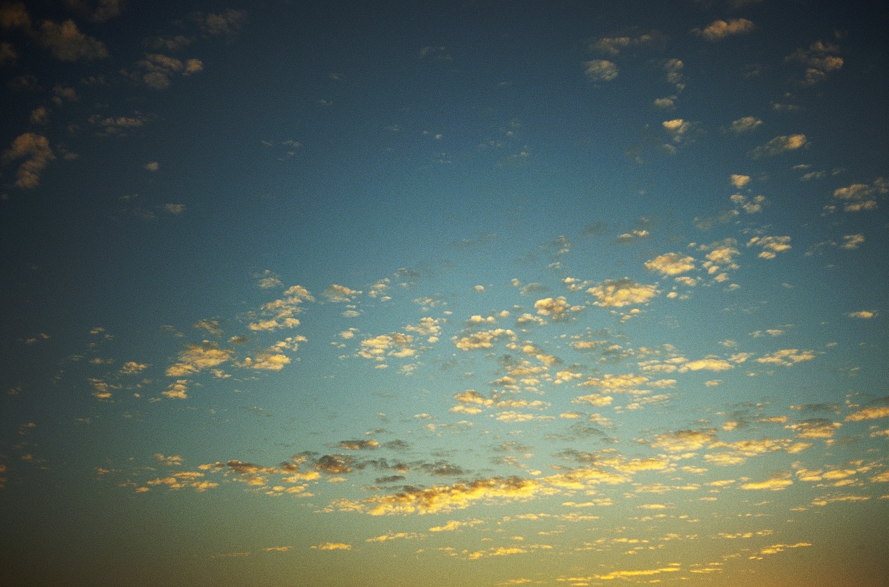 clouds sunset clouds peaceful clouds free photo