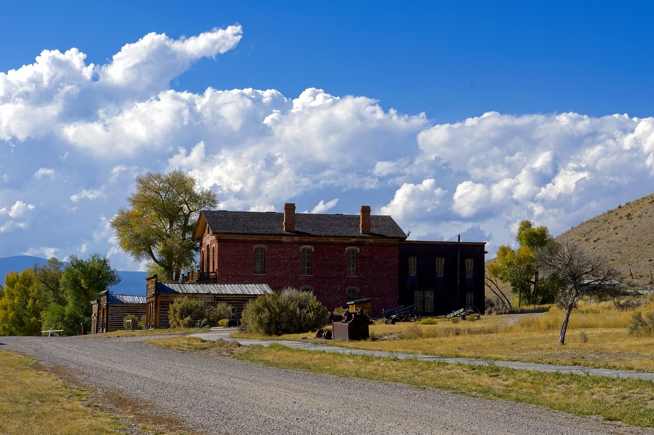 clouds and bannack  montana  meade free photo