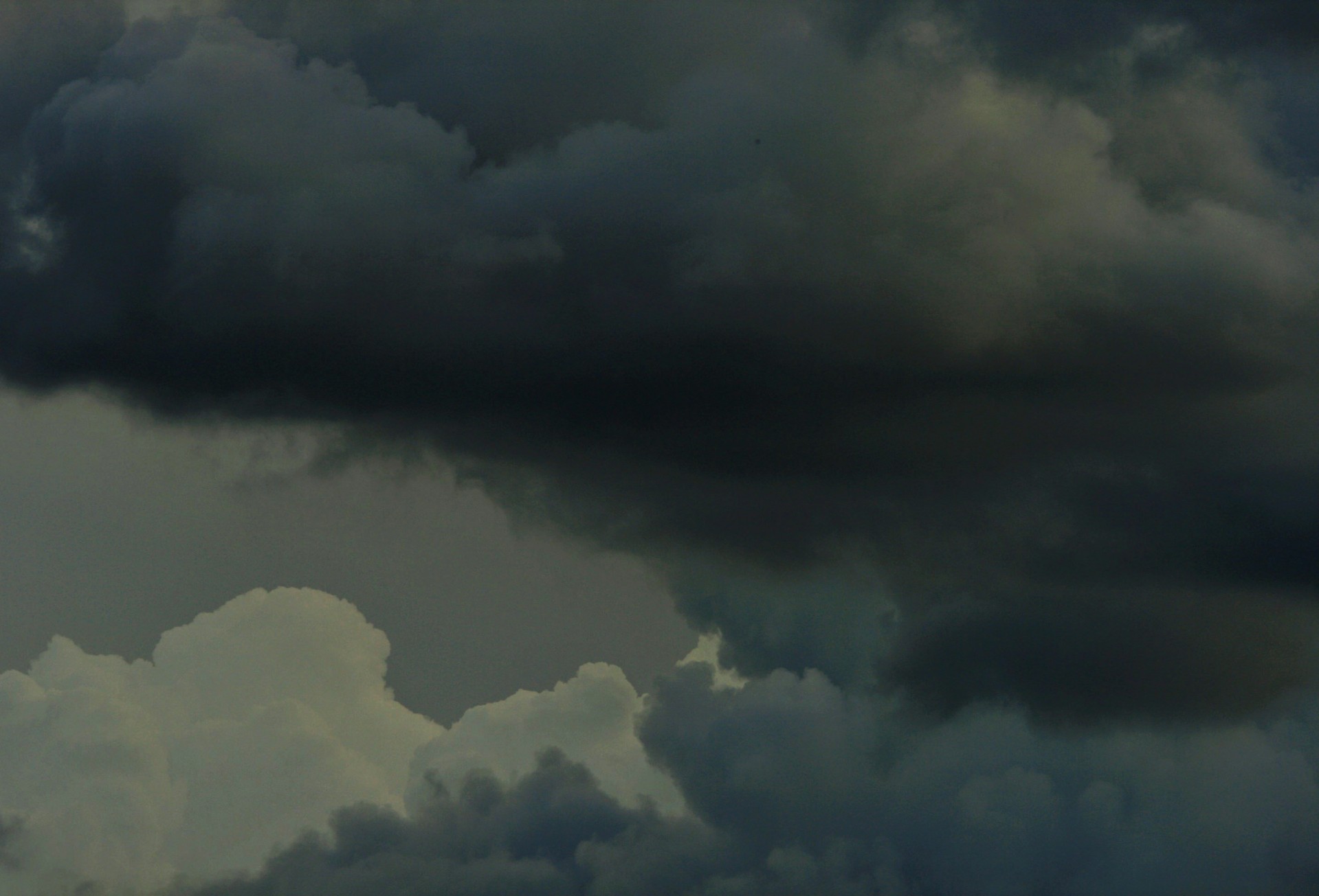 sky clouds ominous free photo