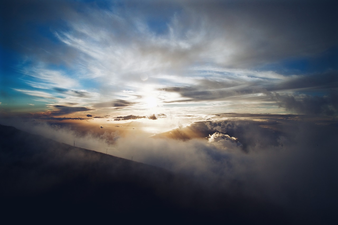 cloudscape mountains range free photo