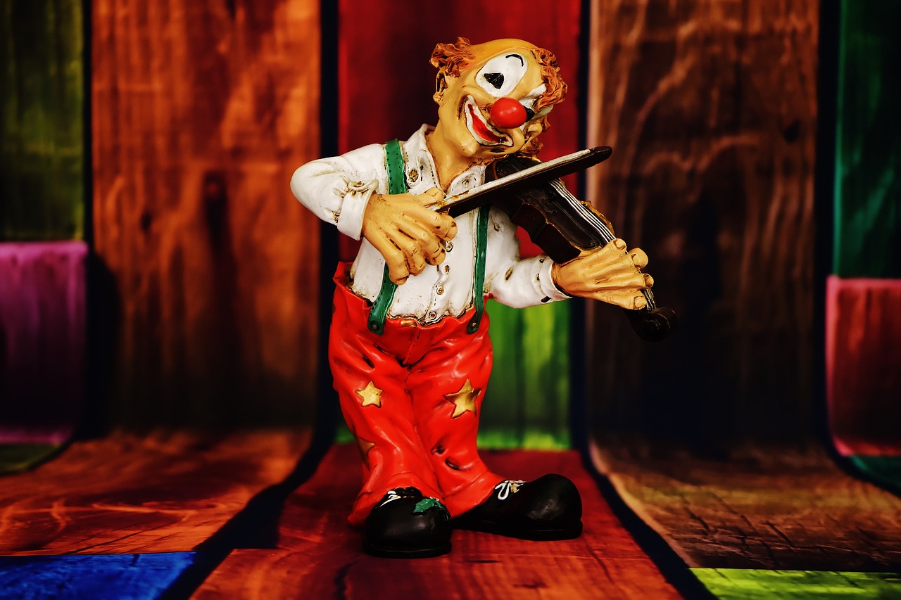 clown figure funny free photo