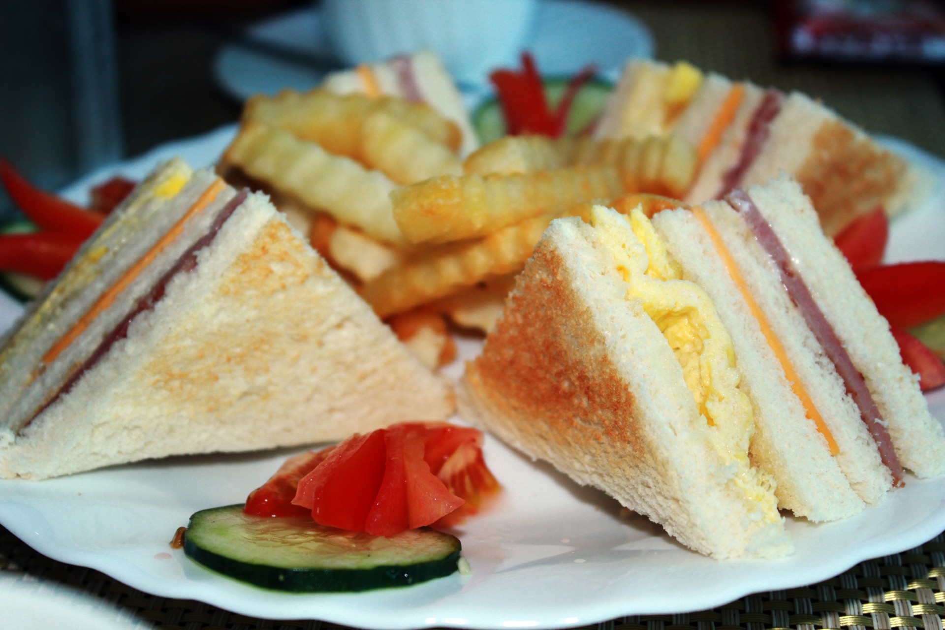 clubhouse sandwich sandwich breakfast free photo