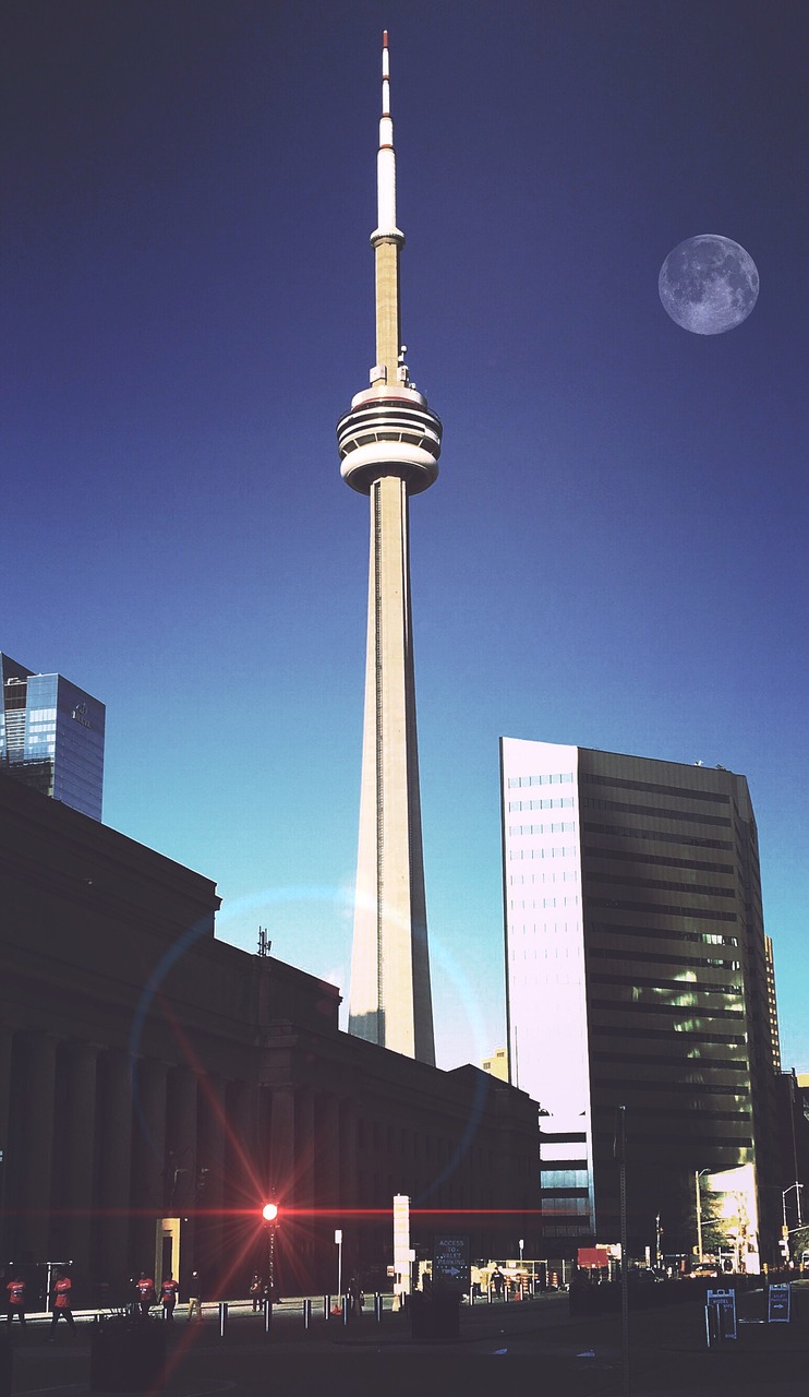 cn tower landmark toronto free photo