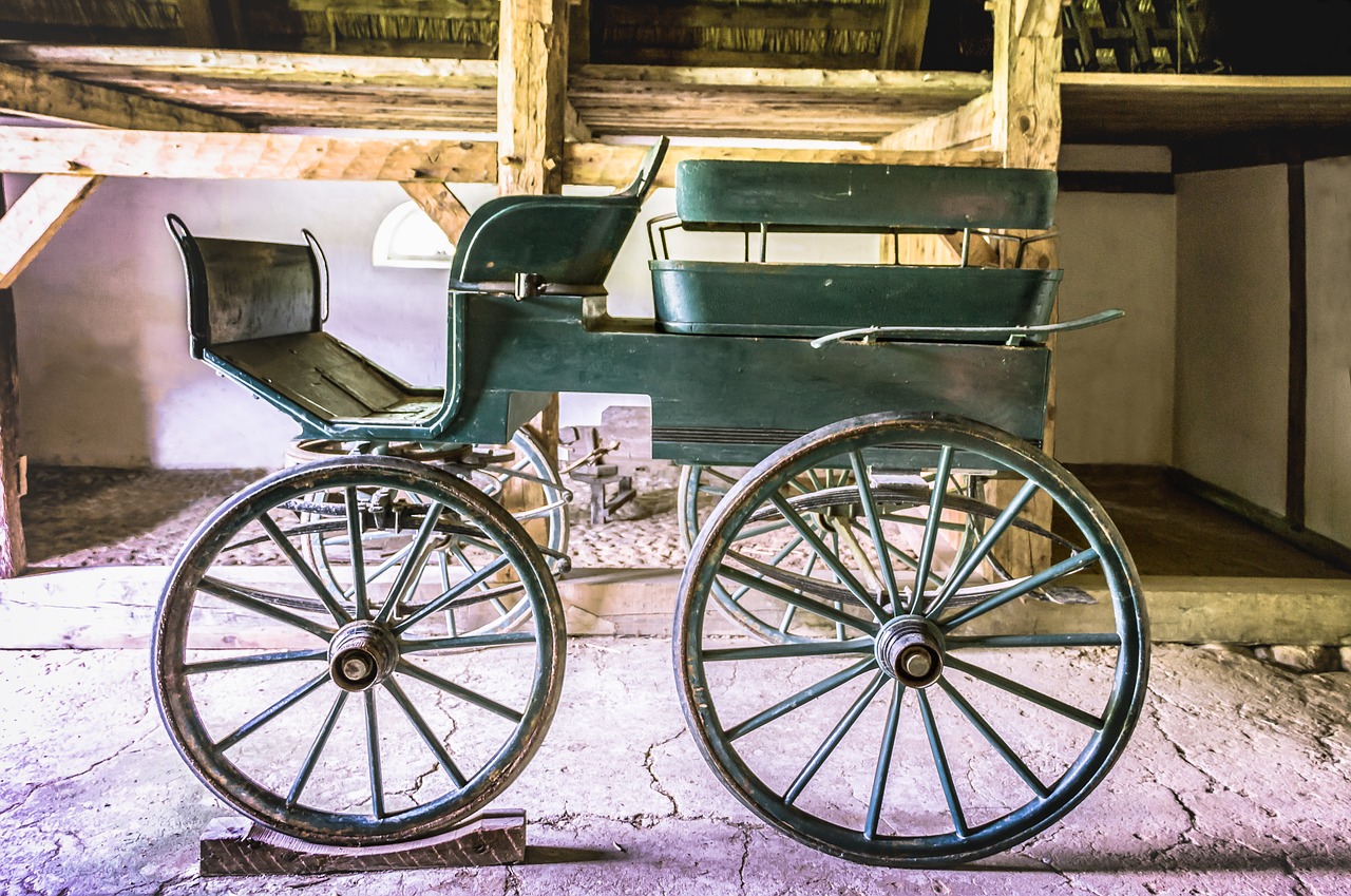 coach wooden coach horse drawn carriage free photo