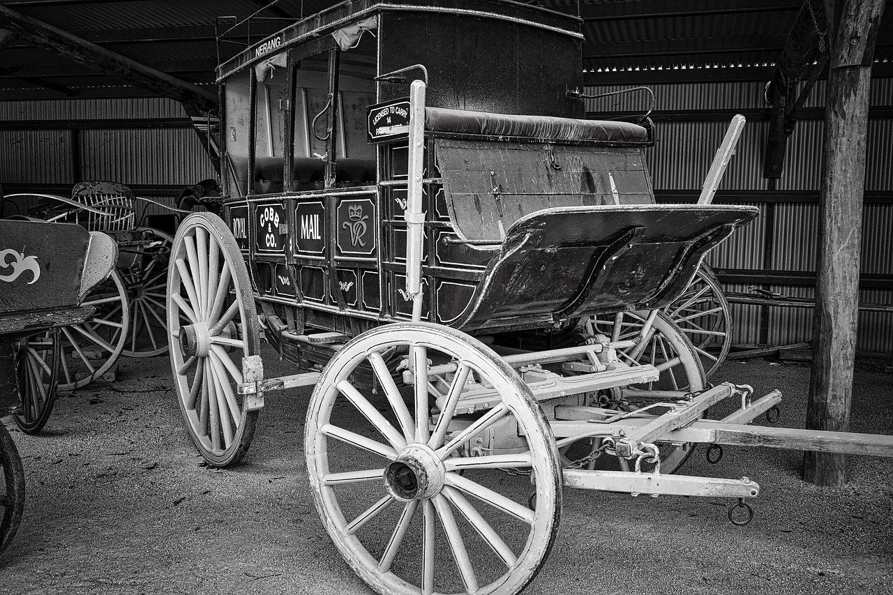 coach wagon vintage free photo