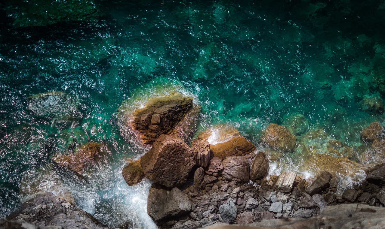 coast ocean rocks free photo