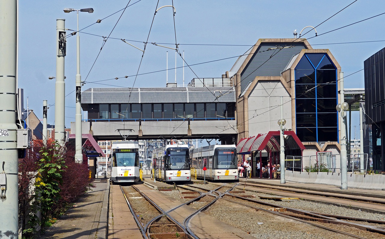 coast belgium kusttram free photo