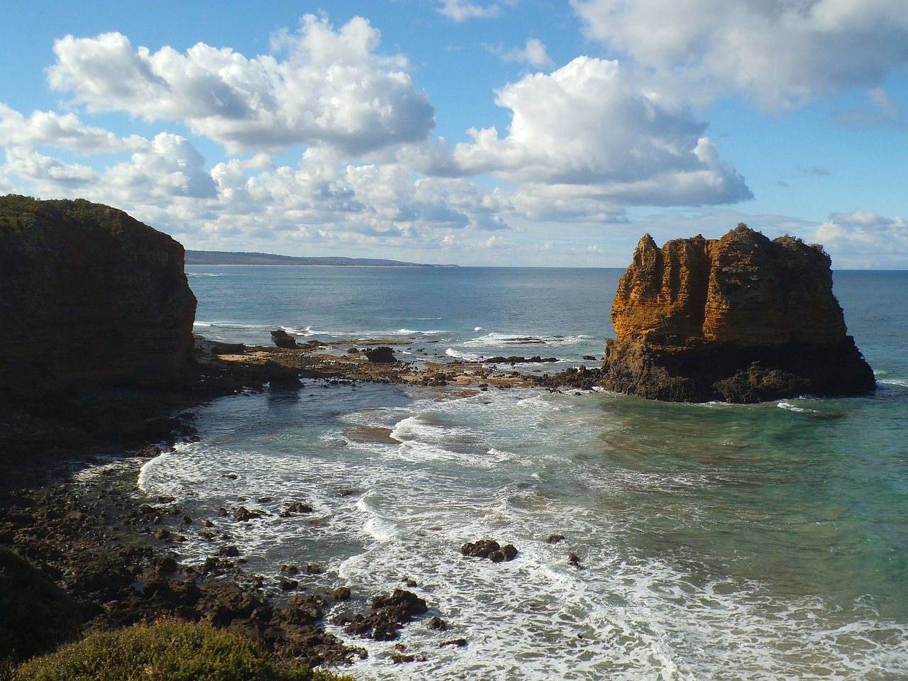 coast rocks great ocean road free photo