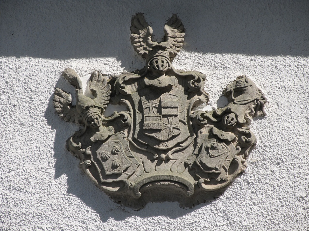 coat of arms input home free photo