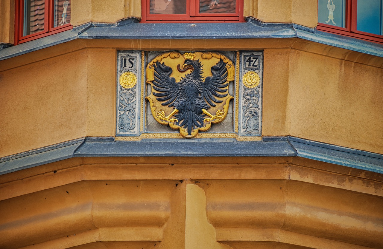 coat of arms adler crown free photo