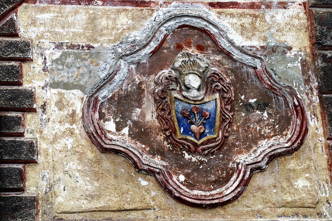 coat of arms old the art of free photo