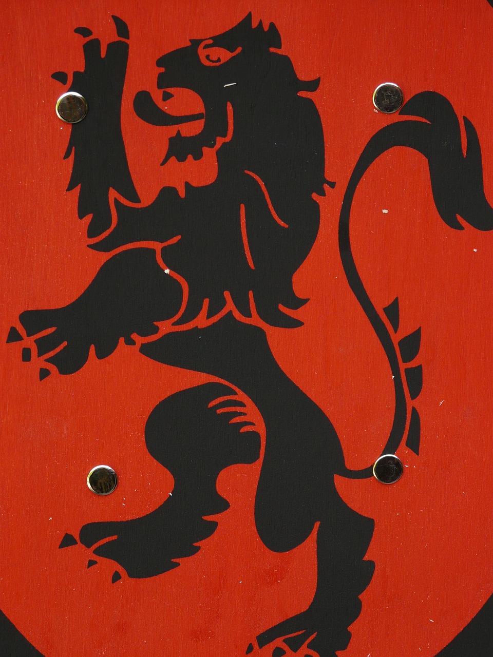 coat of arms lion red free photo