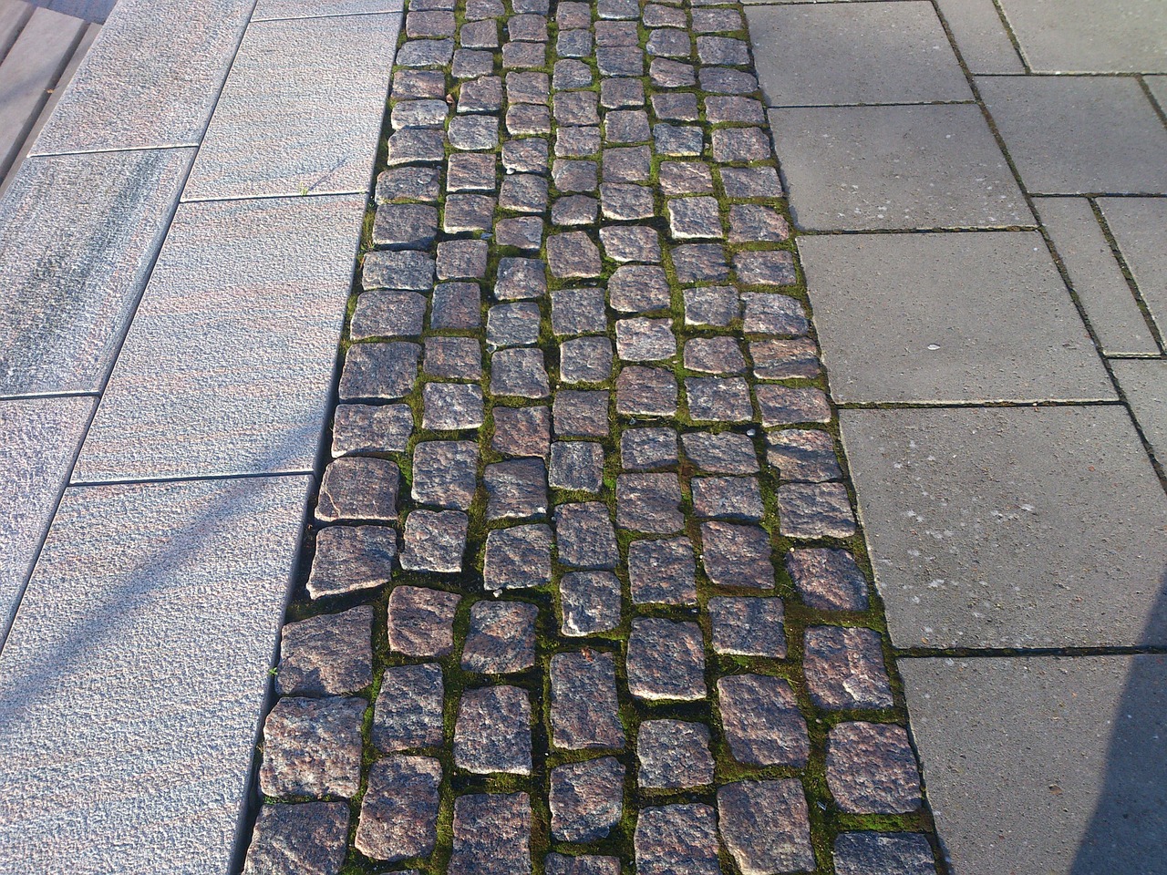 cobblestone tile texture free photo