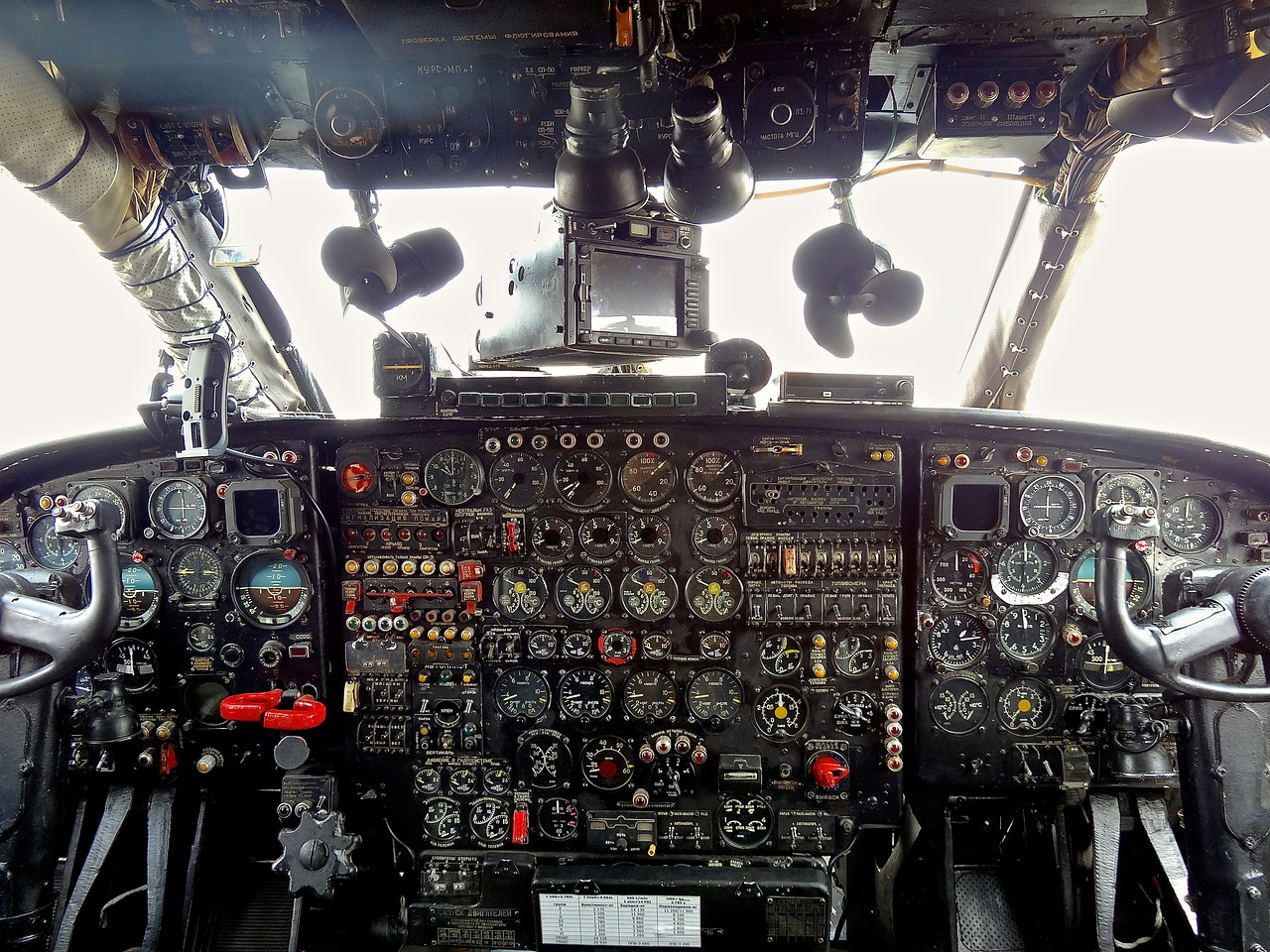 cockpit aircraft driver free photo