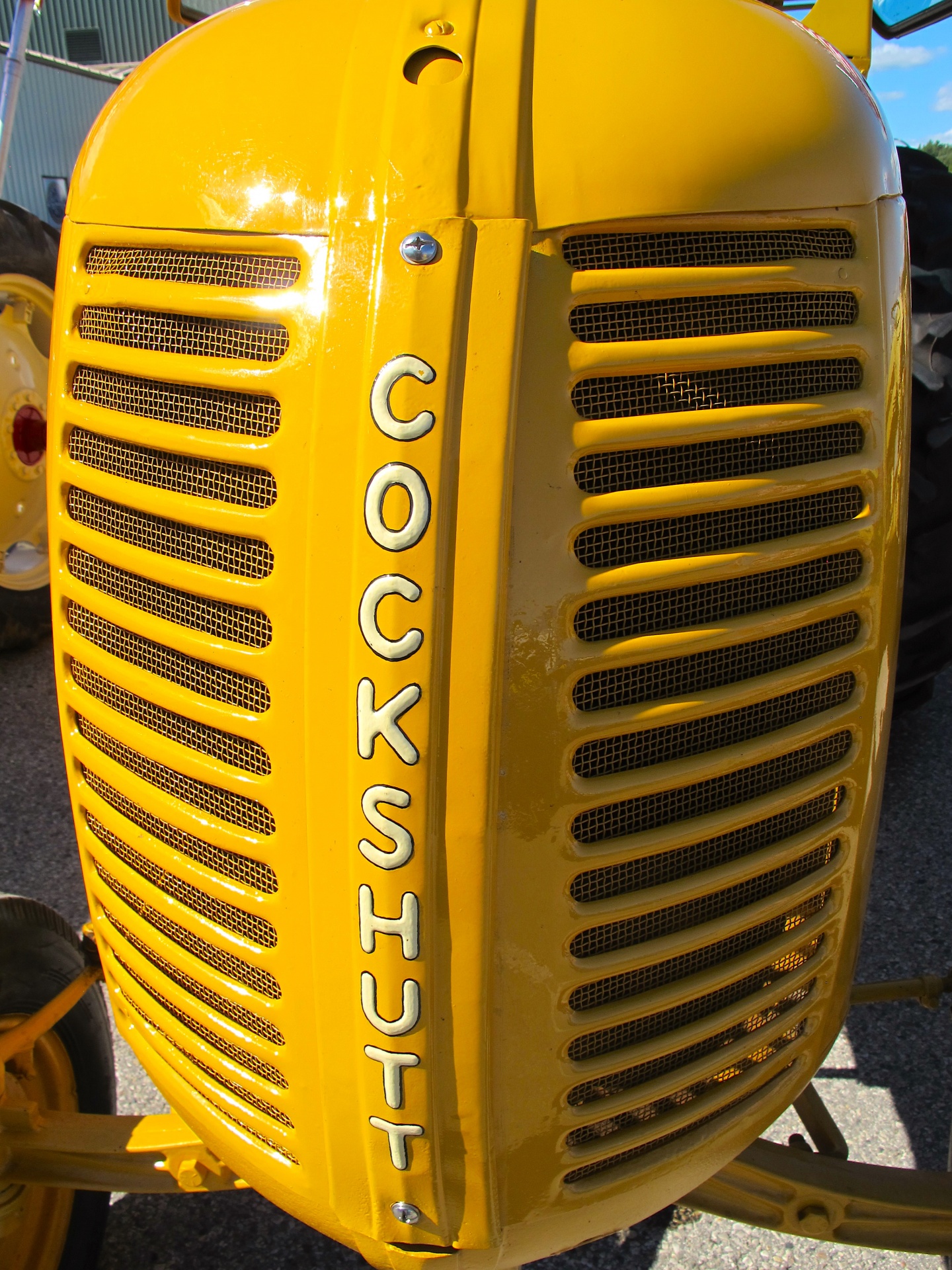 grille cockshutt tractor free photo