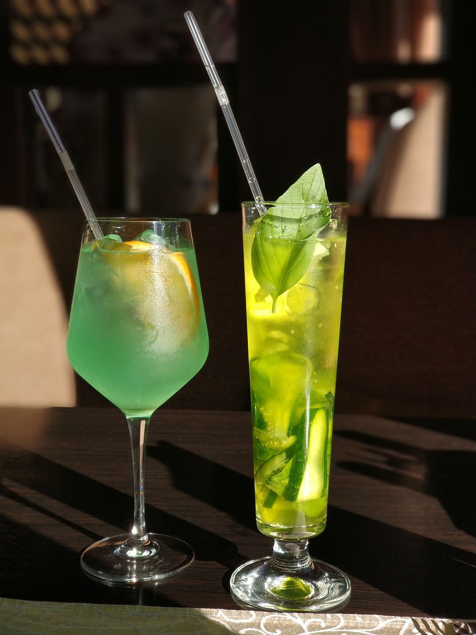 cocktails  green  sunshine free photo