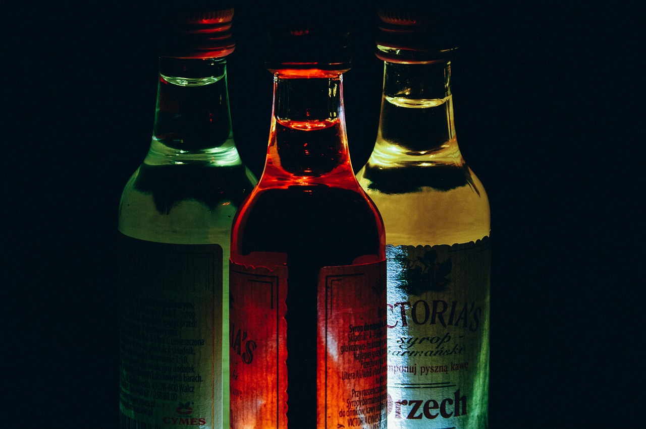 cocktails bottles drinks free photo