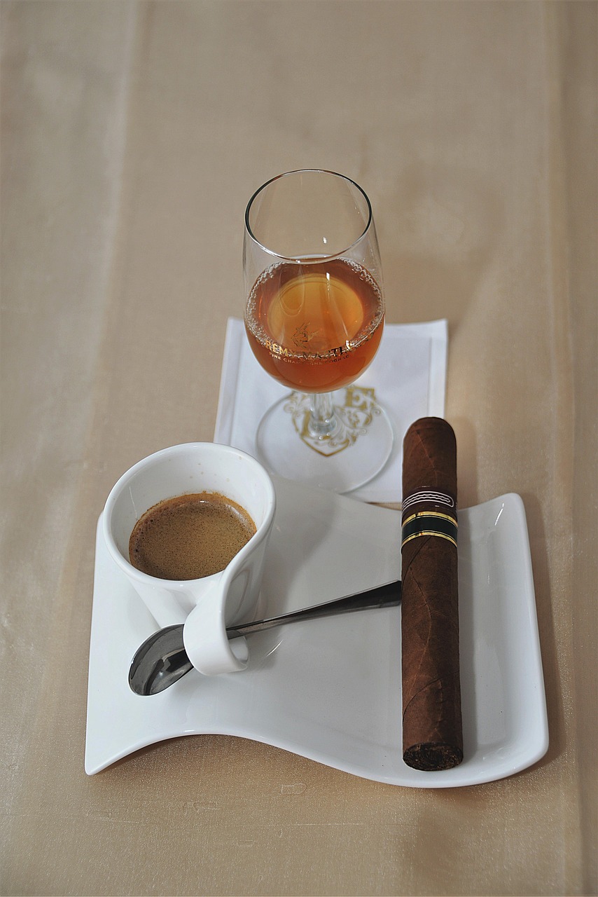 coffee cognac cigar free photo
