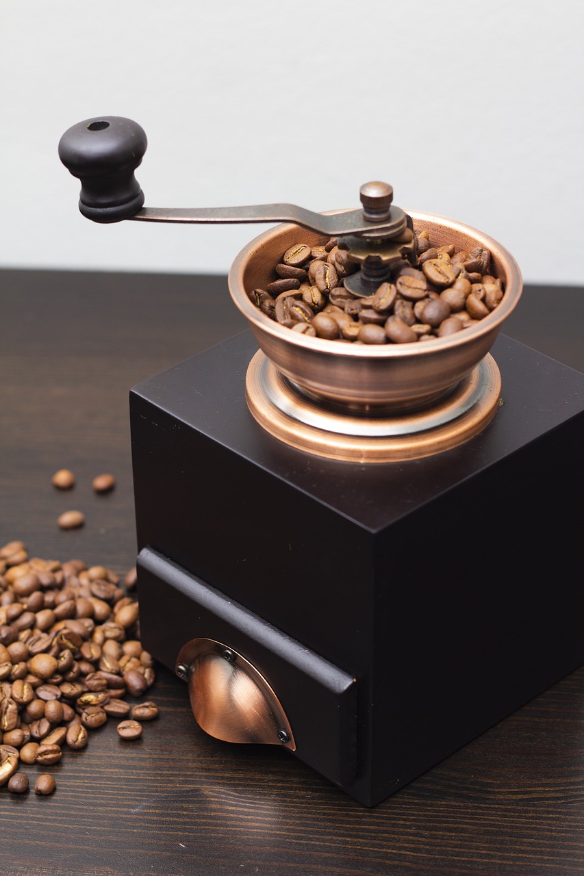 coffee  grinder  drink free photo