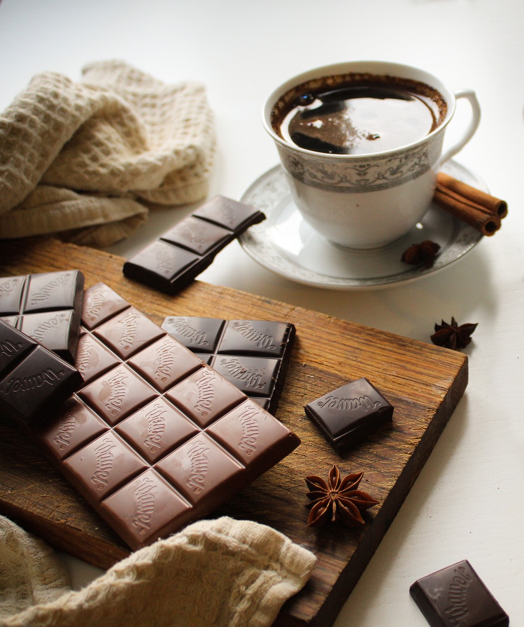 coffee  chocolate  morning free photo