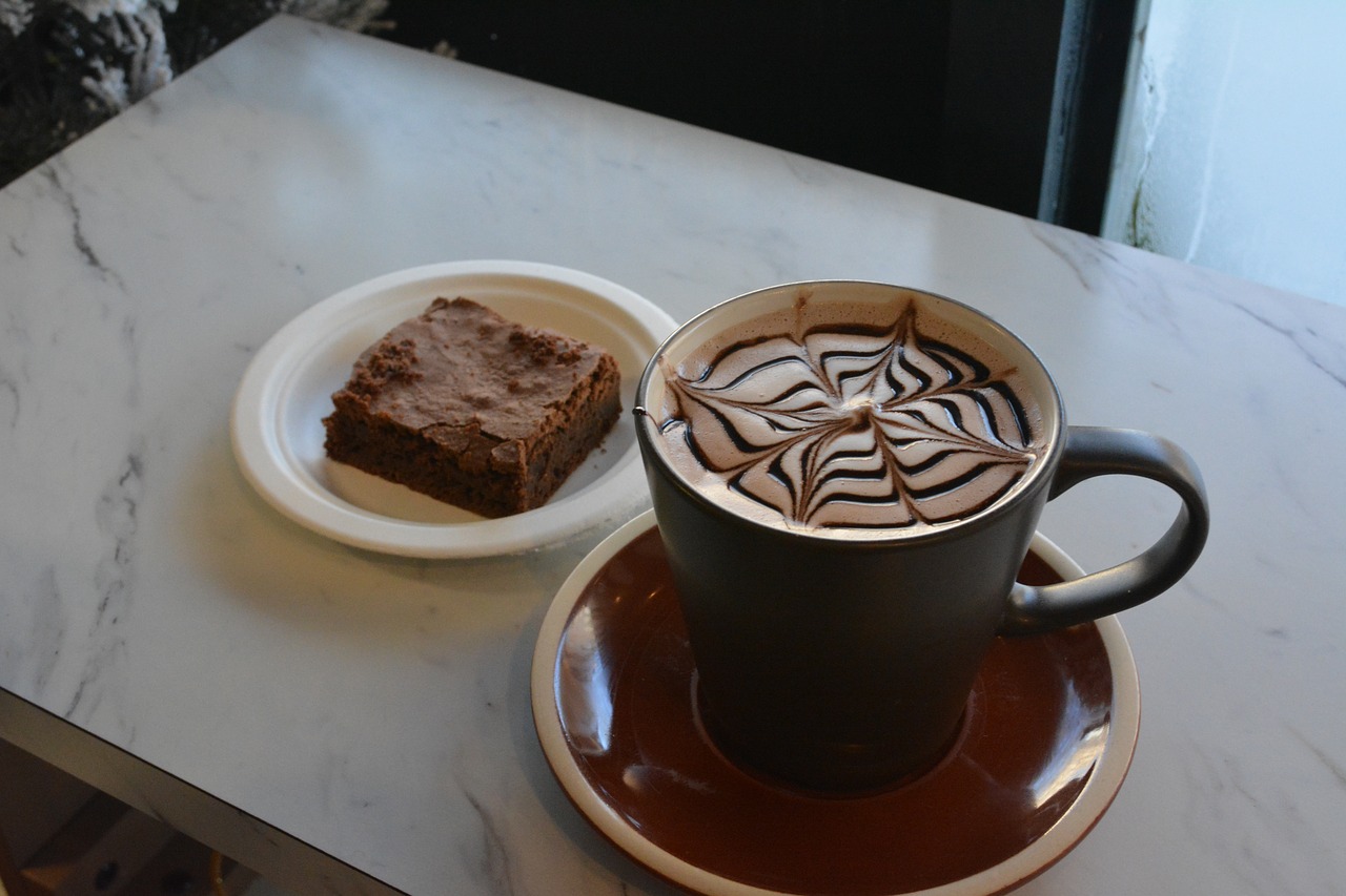 coffee  brownie  cafe free photo