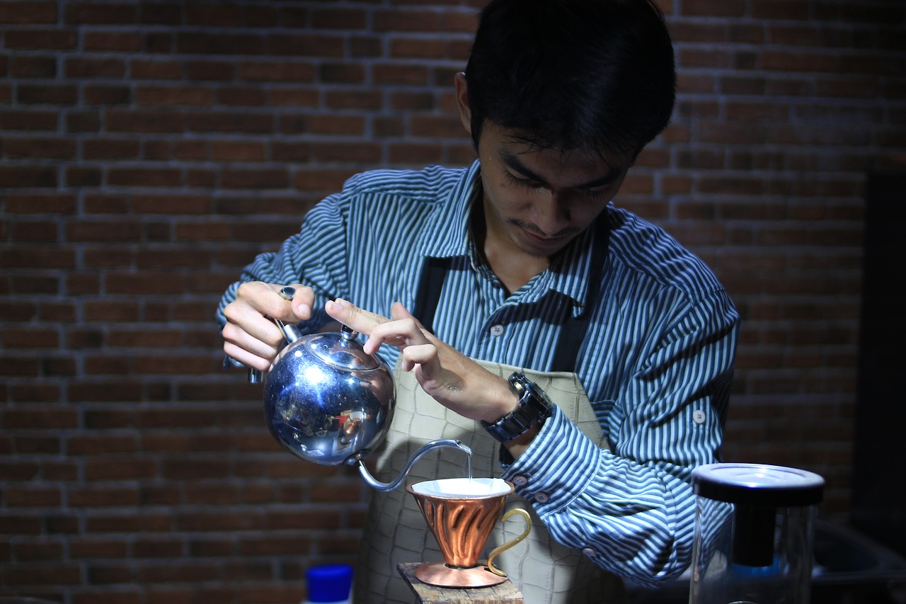 coffee  barista  brewing free photo