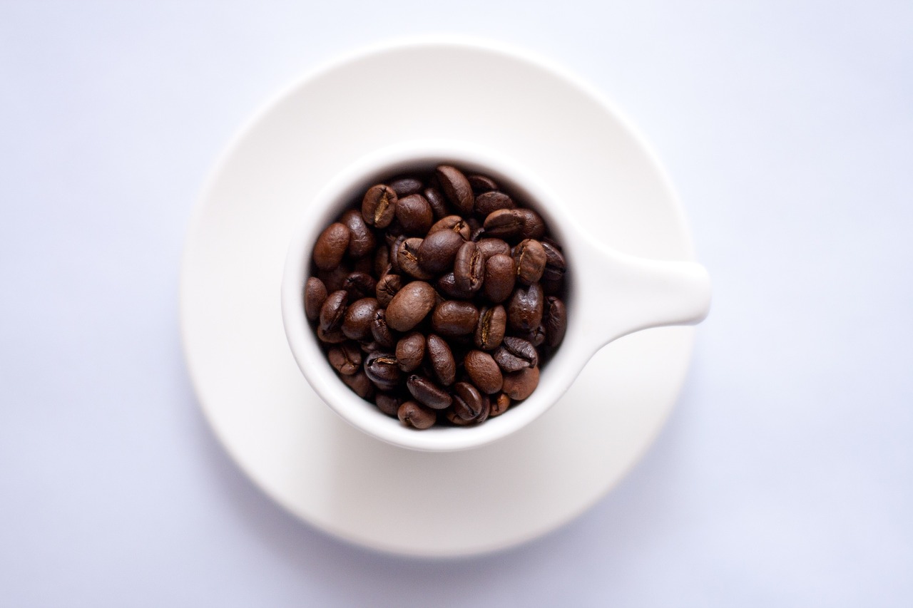 coffee beans cup plate free photo