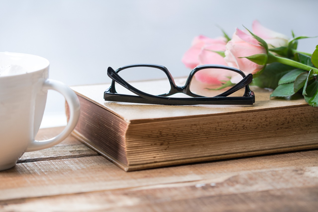 coffee mug  flowers  book free photo